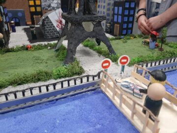 Aproape 500 de elevi au dat frâu liber imaginației la Festivalul-concurs “CDIdei în cărți”
