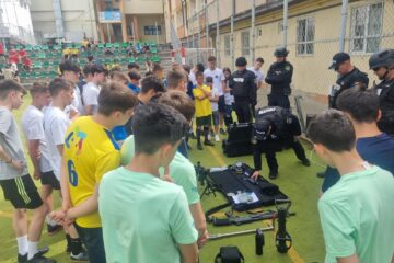 Peste 200 de persoane au participat la un turneu de fotbal de Ziua Internațională a Copiilor