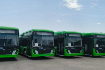 Primele 50 de autobuze pentru transport metropolitan în Suceava au ajuns în Portul Constanța