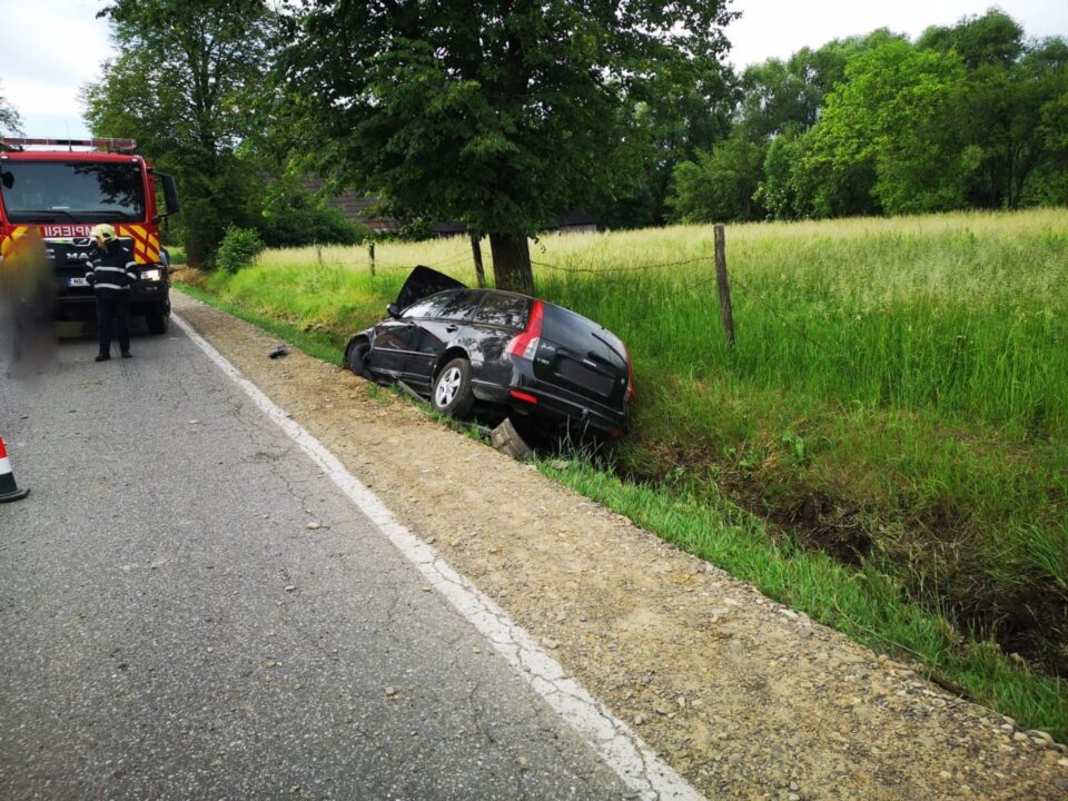 Biciclist mort după ce un șofer a depășit prin dreapta un alt autovehicul