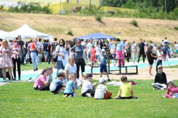 Peste 10.000 de copii s-au bucurat de cea de-a treia ediție a EduFortress - Childhood Festival