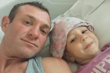 Mihai Maruneac se află la Spitalul „Sf. Maria” Iași, alături de Narcisa Mihaela, fetița lui bolnavă