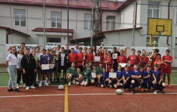 Peste 1.800 de elevi și profesori din 52 de școli din România și Republica Moldova au participat la Festivalul „Zilele Sportului Școlar”, de la Putna