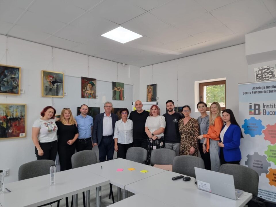 Grupul „Ateliere educaționale pentru inovare socială”, organizat, la Suceava, de Asociația Institutul Bucovina