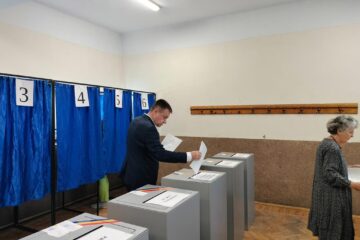Deputatul PNL Bogdan Gheorghiu a votat pentru viitorul copiilor și o țară prosperă membră a Uniunii Europene