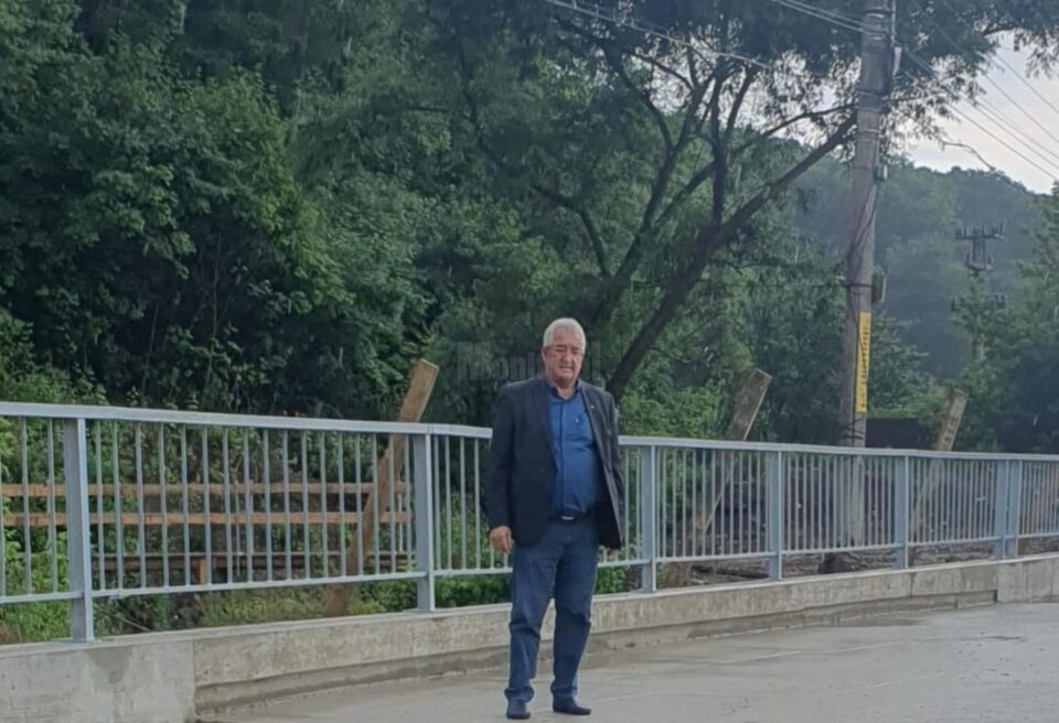 Podul de Mirăuți, de pe traseul rutei alternative, va fi dat în folosință la finalul lunii iulie