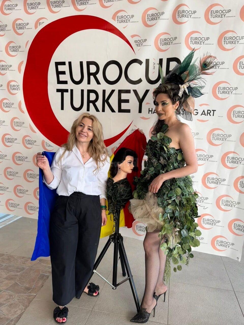 Coafura cu care Elena a obținut locul II la categoria Fantezie (