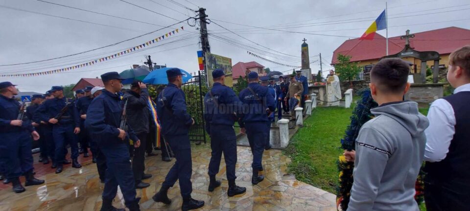 Ziua Eroilor a fost marcată la Școala Gimnazială ”Nicolae Stoleru” Baia