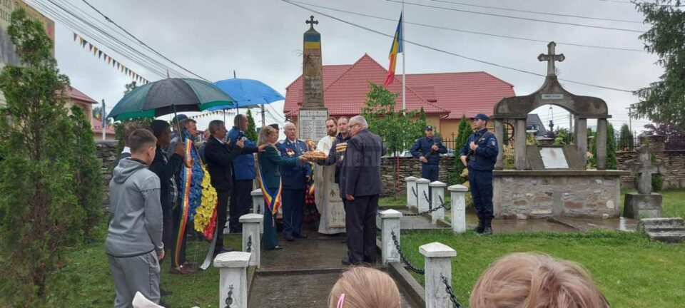 Ziua Eroilor a fost marcată la Școala Gimnazială ”Nicolae Stoleru” Baia