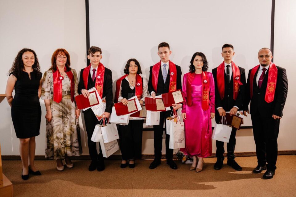 Gala Absolvenților de gimnaziu de la Colegiul Național ”Eudoxiu Hurmuzachi”