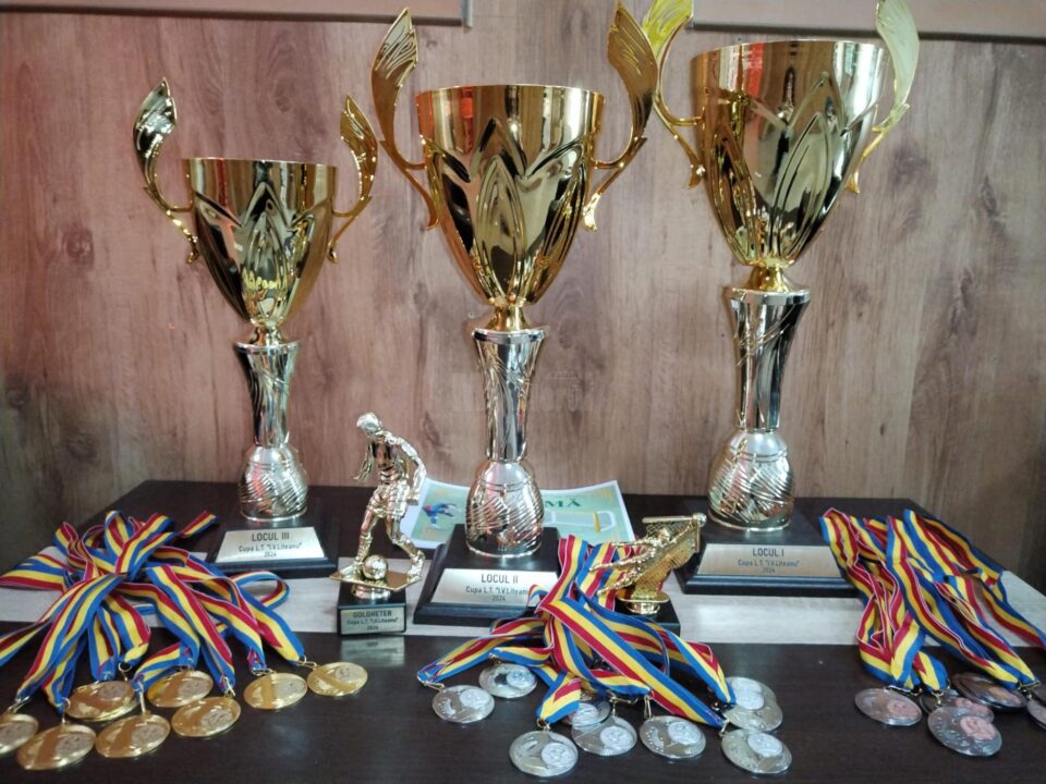 Premii acordate la campionatul anual de fotbal al Liceului Tehnologic „Iorgu Vârnav Liteanu” din Liteni
