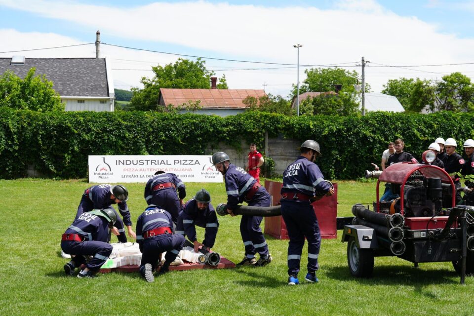 Concurs între pompierii civili