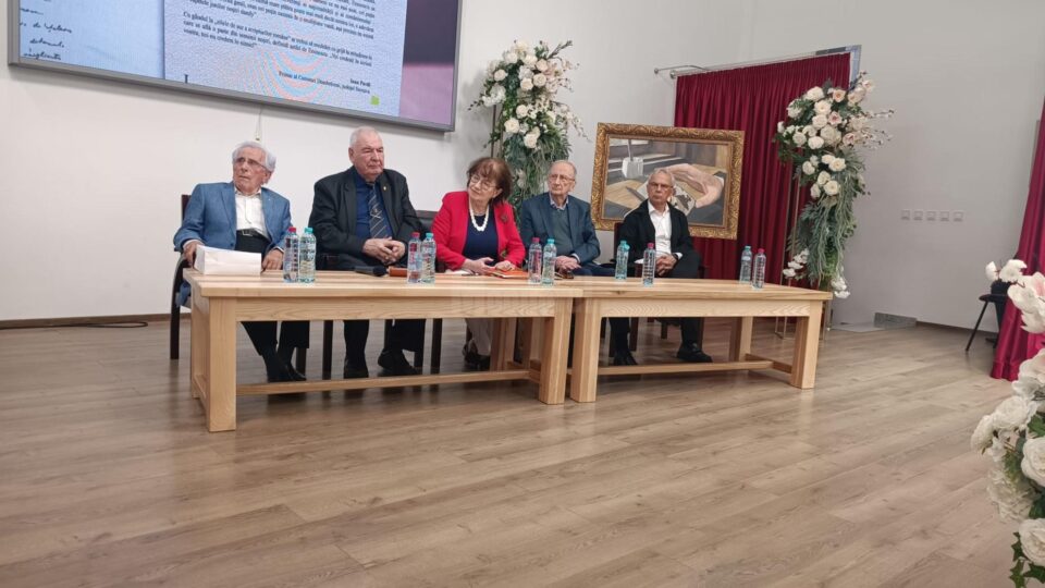 Prezidiul Festivalului de la Dumbrăveni