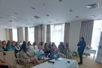 190 de cadre didactice din Rădăuți și alte 20 de localități ale județului Suceava au participat la un program de instruire în lucrul cu preșcolari sau elevi cu tulburări din spectrul autist