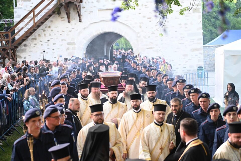 Procesiunea cu moaștele Sfântului Ioan cel Nou de la Suceava