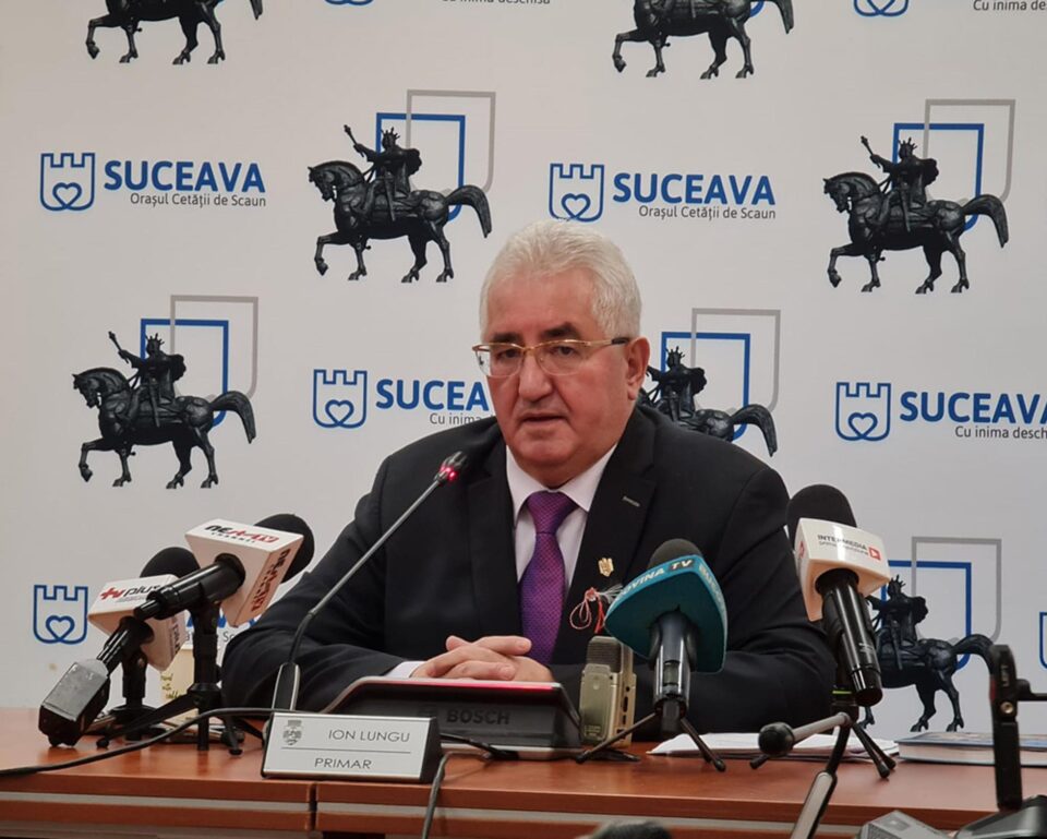 Primarul Sucevei, Ion Lungu, a anunțat al cincilea proiect de modernizare și extindere a iluminatului public Primarul Sucevei, Ion Lungu, a anunțat al cincilea proiect de modernizare și extindere a iluminatului public