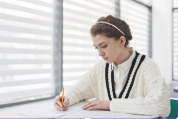 Burse de 6.000 de lei pentru elevi și studenți nevoiași, preocupați de învățătură