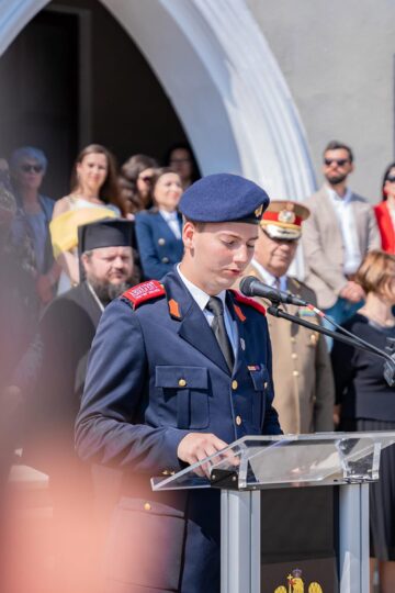 574 de elevi militari, aplaudați pentru rezultatele din acest an școlar, pe platoul colegiului din Câmpulung