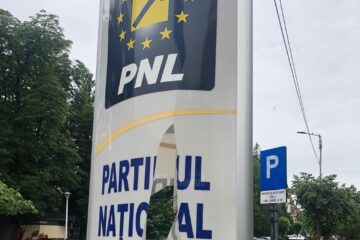 Totem vandalizat