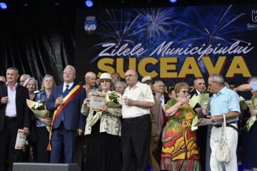 40 de „Cupluri de Aur”, sărbătorite la Zilele Sucevei, ediția 2024