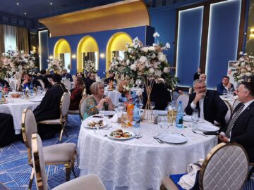 Personalități din multiple domenii de activitate, premiate la „Seara valorilor bucovinene”, a III-a ediție