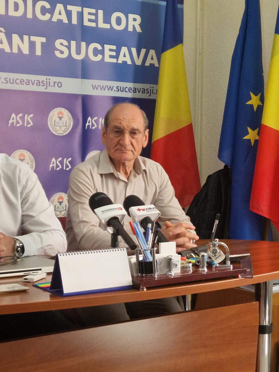 Vicepreședintele Alianței Sindicatelor din Învățământ, prof. Dumitru Irimia