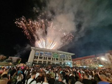 Focuri de artificii la finele Zilelor Sucevei