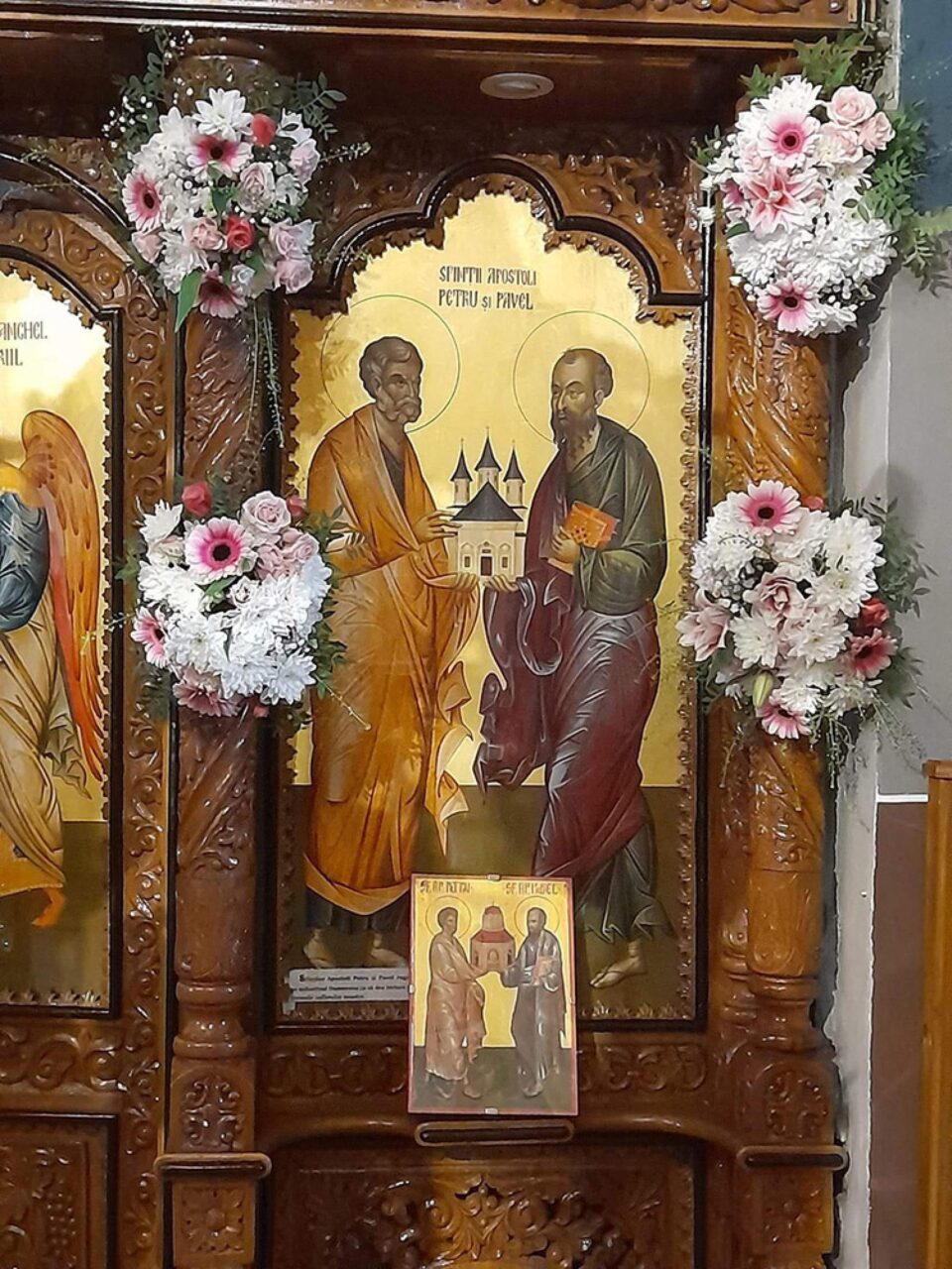 Biserica „Sfinții Apostoli Petru și Pavel” din Rădășeni își sărbătorește hramul