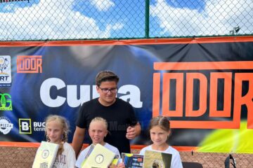 Ciprian Onufrei și câștigătoarele la fete 10 ani
