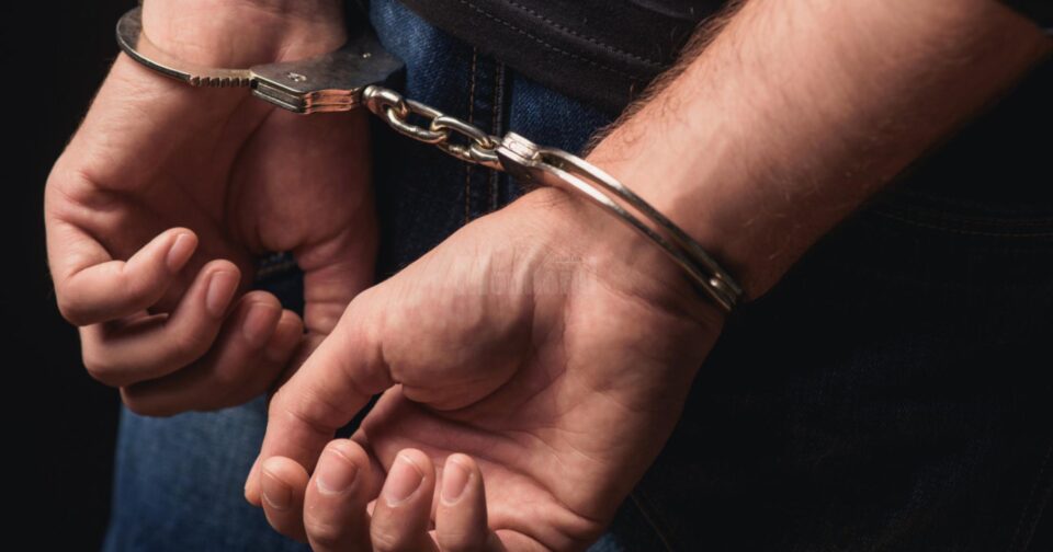 Suspecții de furturi au fost reținuți pentru 24 de ore