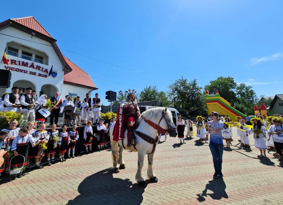 Festivalul „Regina Sânzienelor” - ediția a X-a, la Vicovu de Sus