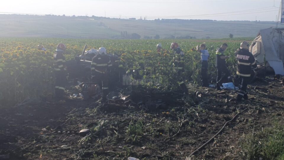 O familie întreagă, inclusiv doi copii, ucisă în cel mai grav accident din ultimii ani