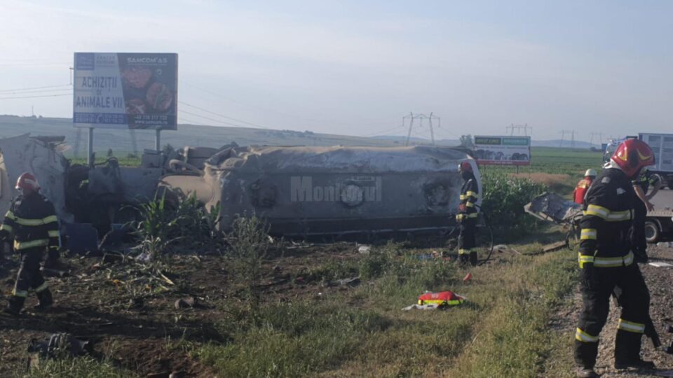 Imagine de la locul accidentului