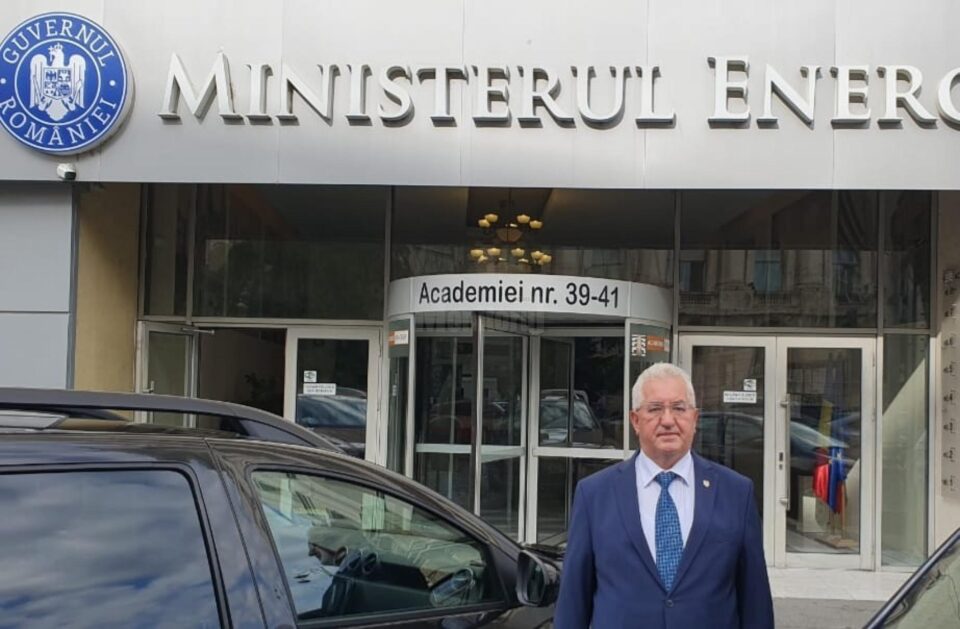 Contract de finanțare de 12 milioane de euro semnat de Ion Lungu la Ministerul Energiei