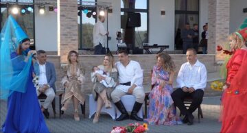 Botezul fiului lui George Simion, liderul AUR, în Bucovina, cu o petrecere câmpenească cu 1000 de invitați 14
