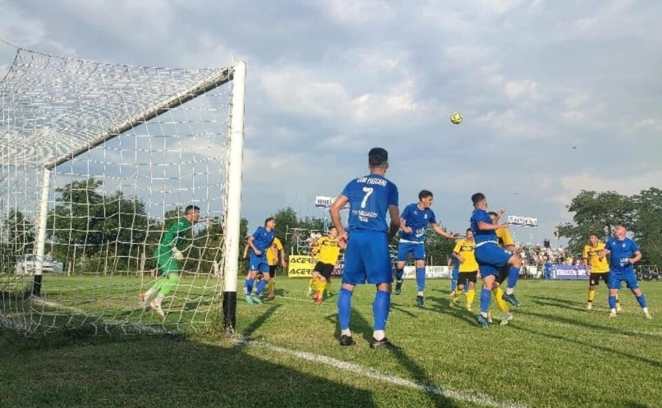 Viitorul Liteni a pierdut intalnirea cu CSM Pascani. Foto Adrian Pop