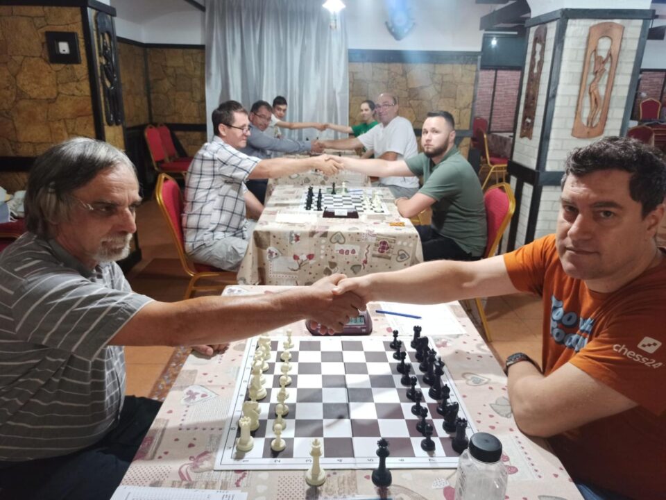 Competiție sah