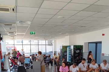 Suceveni blocați pe aeroporturi