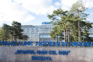 În 9 secții din Spitalul Clinic din Suceava, pacienți și cadre medicale se topesc deopotrivă sub caniculă