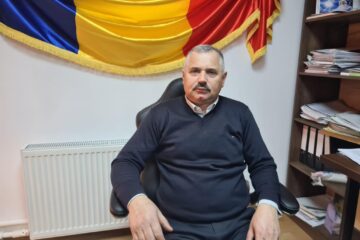 Petru Todosi, primarul din Cacica