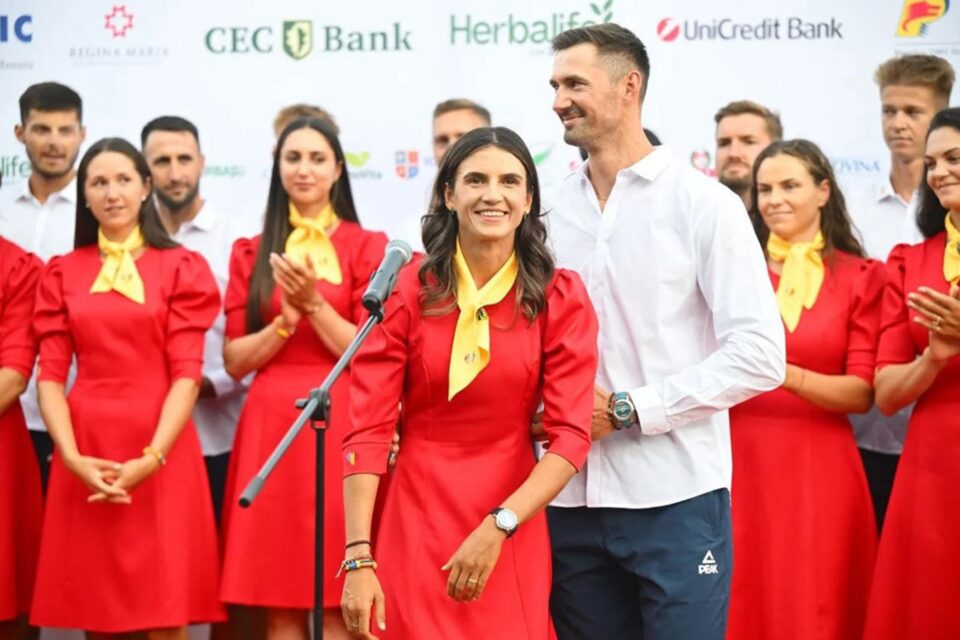Soții Ionela și Marius Cozmiuc vor purta drapelul țării noastre la festivitatea de deschidere