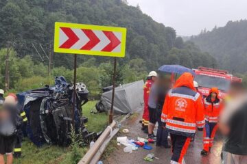 Imagine de la locul accidentului