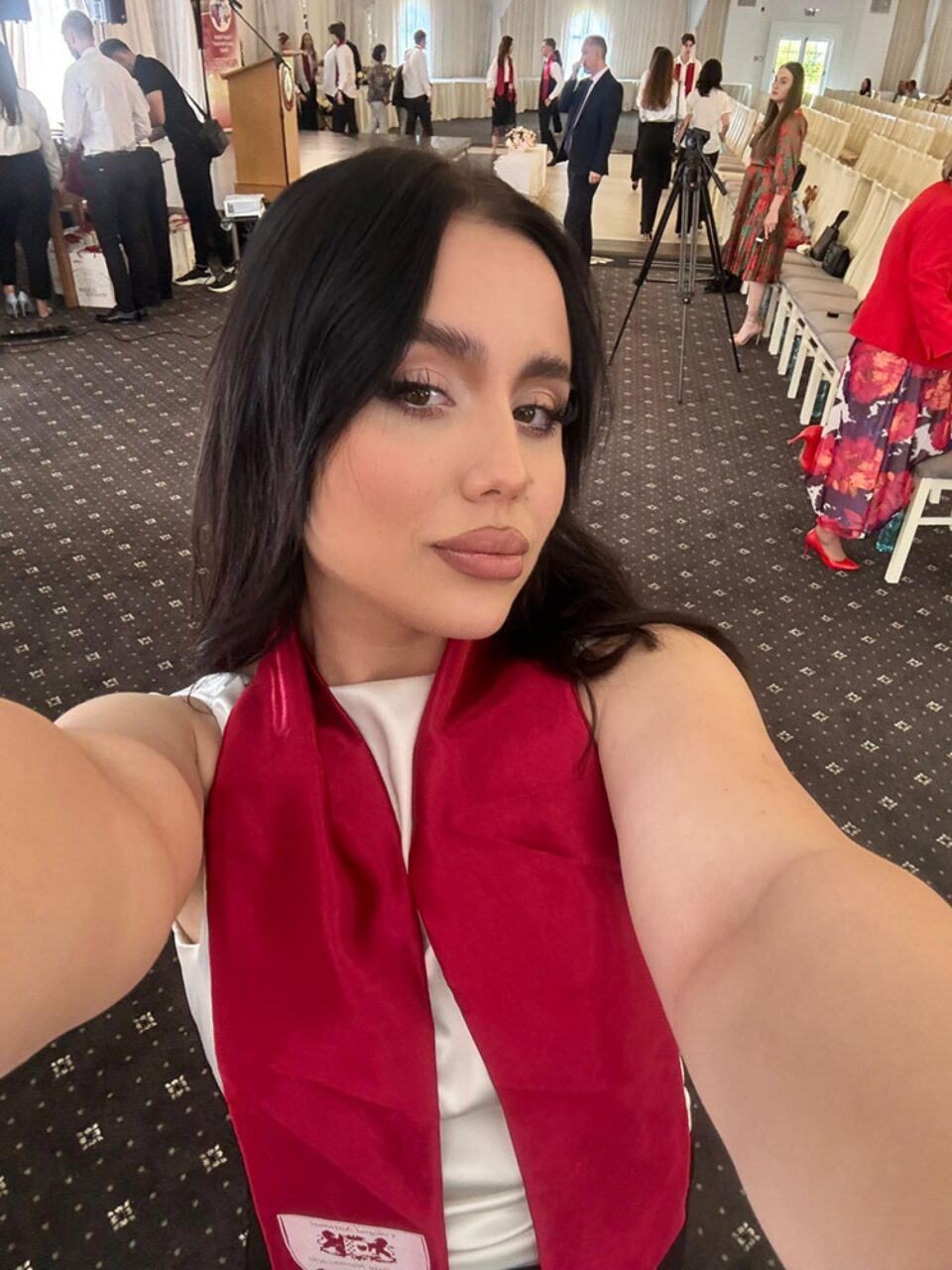 Ioana Moroșan - Colegiul Național „Eudoxiu Hurmuzachi” Rădăuți