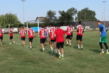 Șomuz a pierdut primul meci test din intersezon