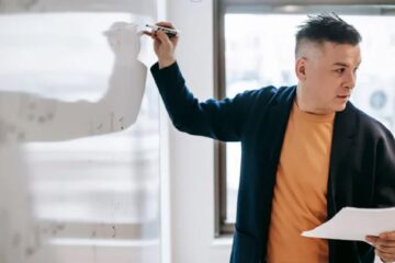 Cu peste 20 de ani vechime la catedră și cu nota 3 la titularizare