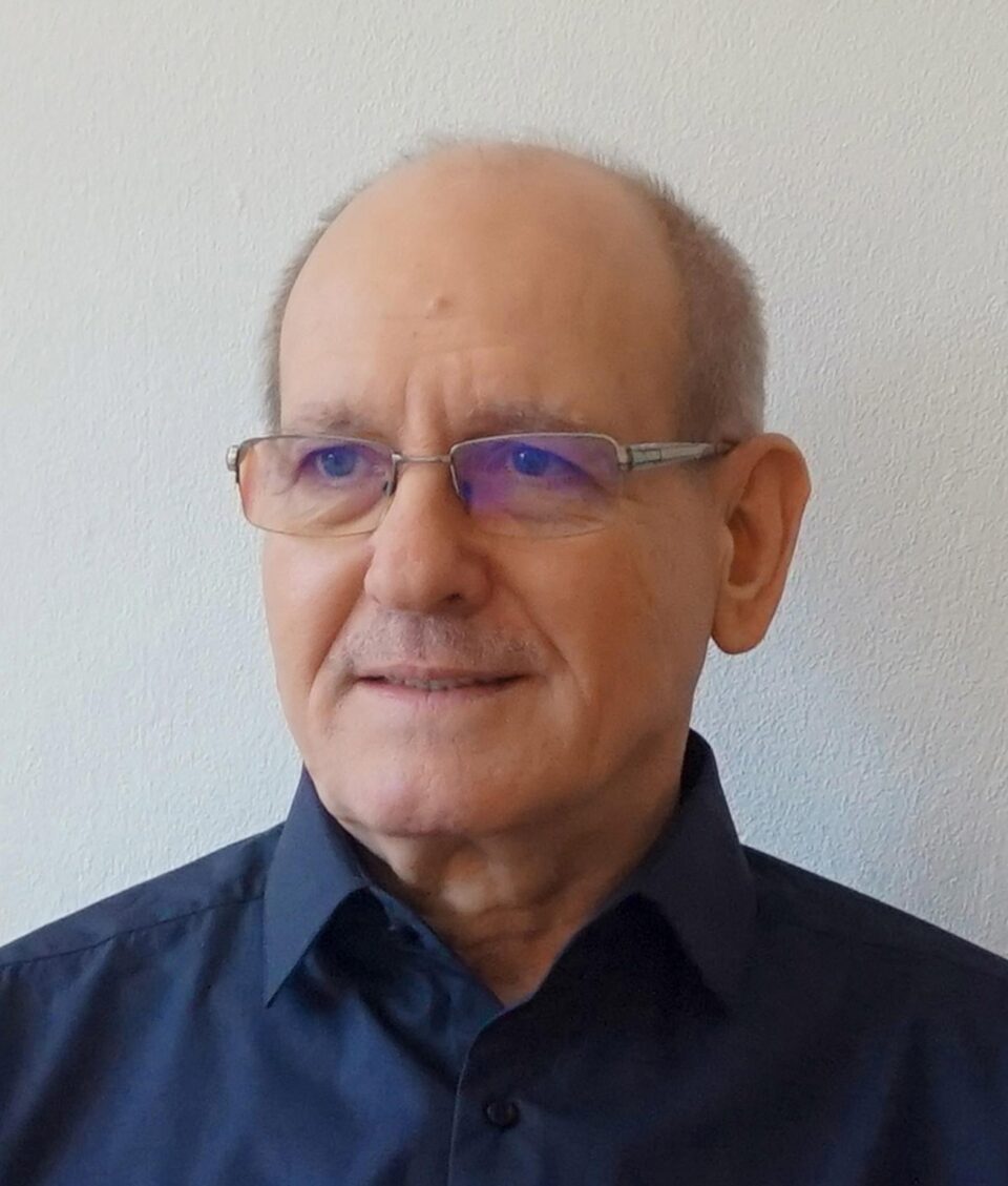 Fostul magistrat și prozatorul Constantin Arcu este Cetățean de Onoare al municipiului Rădăuți Fostul magistrat și prozatorul Constantin Arcu este Cetățean de Onoare al municipiului Rădăuți