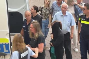 Toate cele cinci persoane arestate săptămâna trecută rămân după gratii