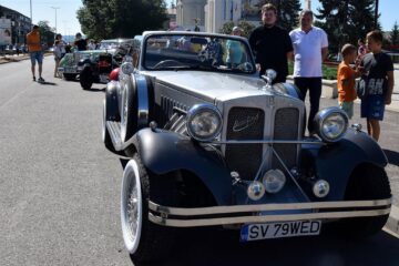 A VIII-a ediție a manifestării „Roți legendare – Fălticeni, 128 de ani de la apariția primului vehicul din oraș”