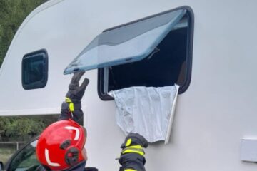 Explozie autorulotă