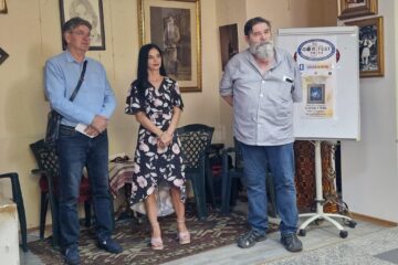Adina Cimpoeș, artist plastic din Vatra Dornei, a expus „Cugetări”, la Târgu Jiu